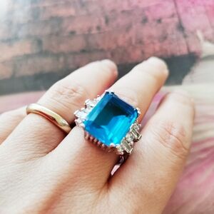 Blue Gemstone Statement Ring – US Size 9